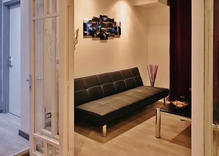 Casa de hóspedes Enzo Luxury 3*