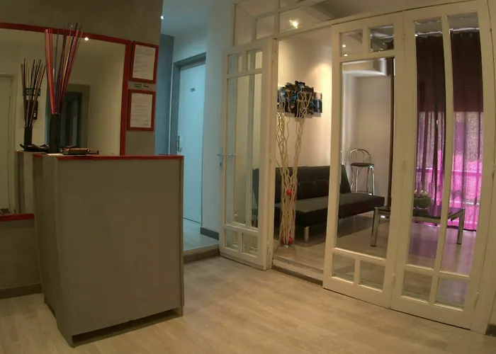 Enzo Luxury 3* Roma